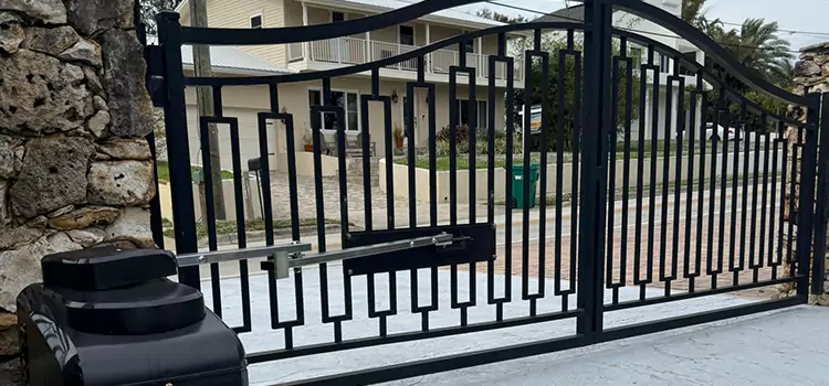 Swing Gate Opener with Keypad Gaspe