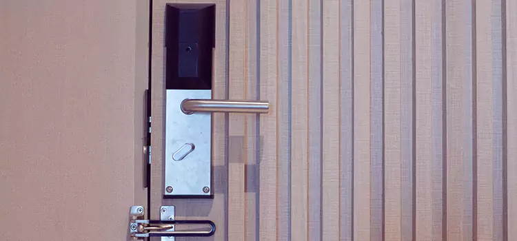 Installing a Maglock Gaspe